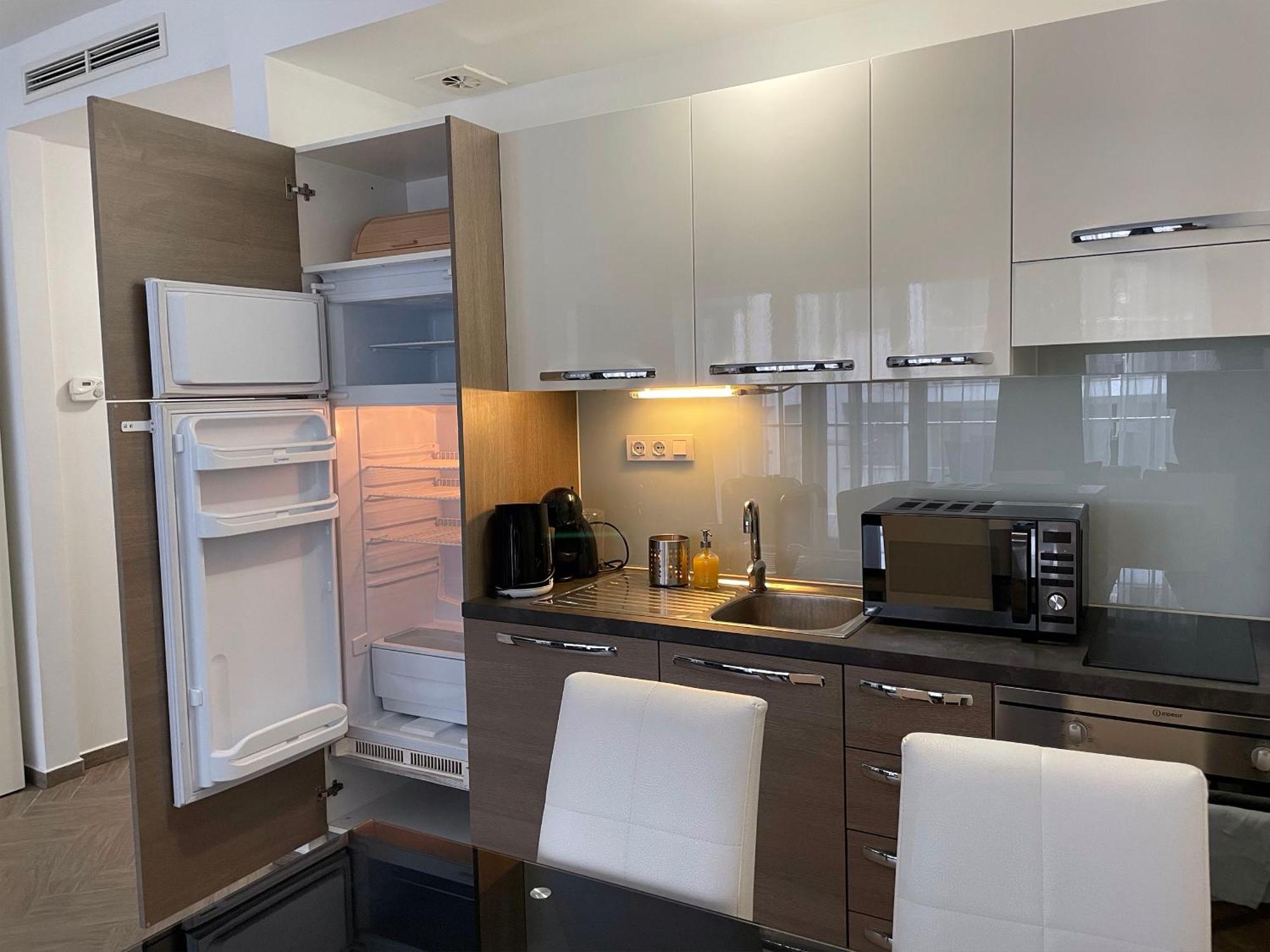 Готель Smart 4*